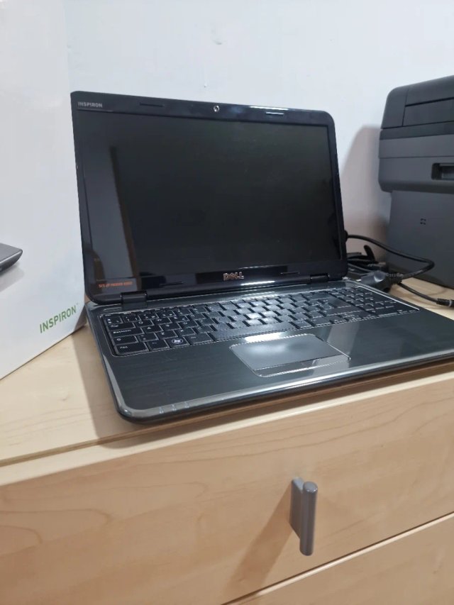 Dell Inspiron M501R (Rojo) - Para piezas