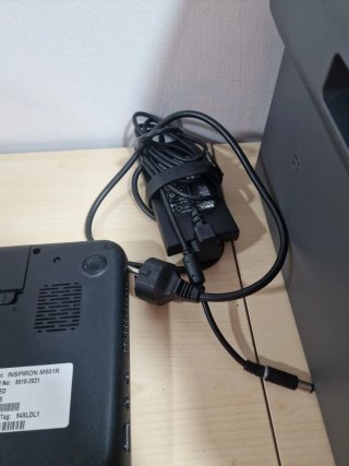 Dell Inspiron M501R (Rojo) - Para piezas