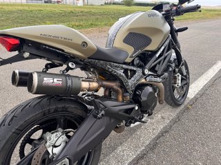 Ducati Monster 696 + ABS 2014. 32.000km