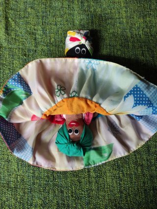 Muñeca de tela artesanal