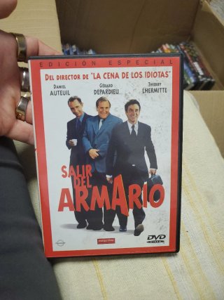 DVD Salir del Armario Comedia Francesa
