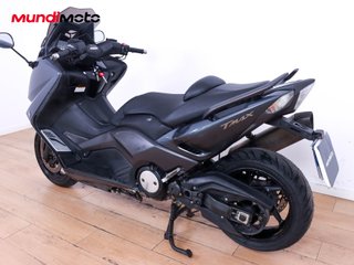 YAMAHA T-MAX 530
