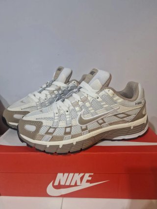 Deportivas Nike P-6000 Beige/Blanco