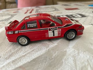 Scalextric Mitsubishi Tommi Makinen escala 1:32.