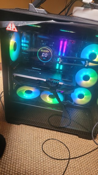 PC Gamer AMD Ryzen 7 9800X3D