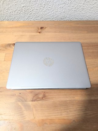 Portátil HP Ultra-Slim Plata
