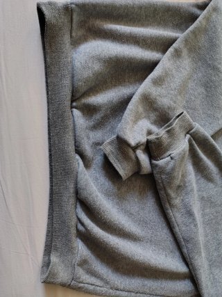 Sudadera gris tela fina