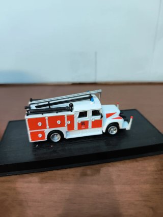 Modellino Camion Vigili del Fuoco 1:50