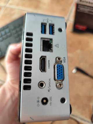 Mini PC Intel NUC Terra
