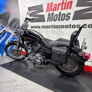 HARLEY DAVIDSON Sportster 1200 Custom
