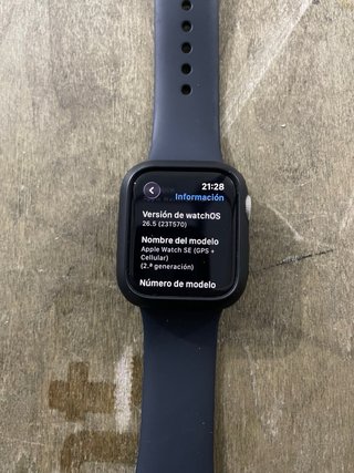 Apple Watch SE2 GPS + Cellular 40mm — COME NUOVO