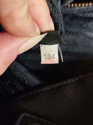 Borsa Prada nera logo jacquard canapa