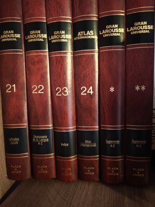 Enciclopedia Gran Larousse Universal