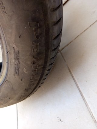 Neumático Michelin 215/65 R17