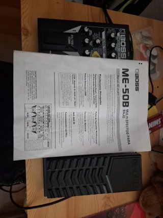 Boss ME-50B Pedalera Bajo Eléctrico