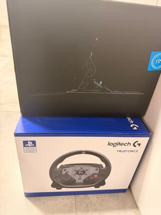 Volante y Pedales Logitech G PRO