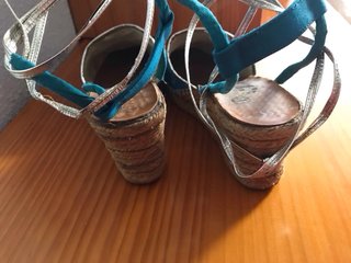 Zapatillas Cuña Azul y plateado