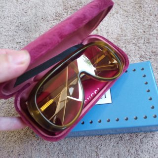 Gafas de sol Gucci marrones y verdes
