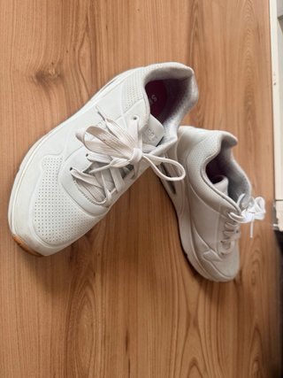Zapatillas Skechers Memory Foam Blancas