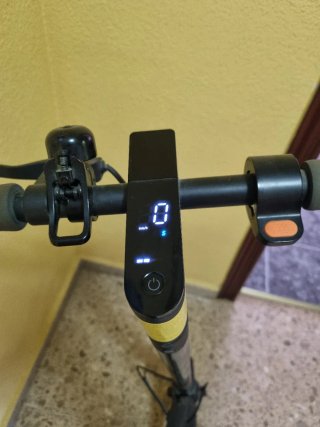 Patinete Eléctrico Xiaomi Mi Essential