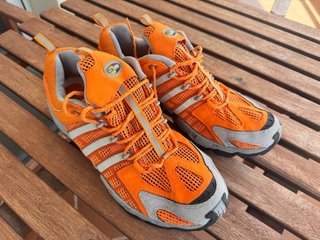Zapatillas Adidas Climacool Naranja y Gris