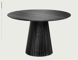 Mesa redonda Kave Home madera maciza