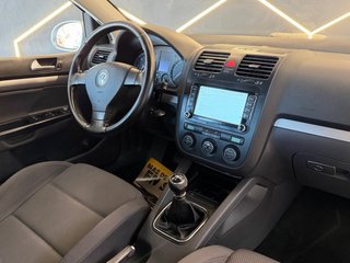 Volkswagen Golf 2006 ¡con PANTALLA TACTIL!