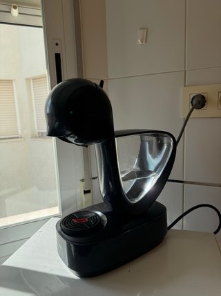 Cafetera Krups Dolce Gusto Negra