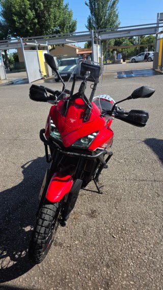 Moto Morini X-Cape 650 Roja