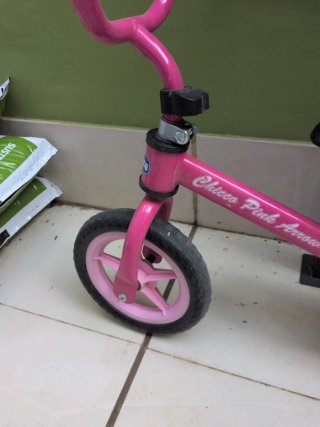 Bicicleta sin pedales Chicco Rosa