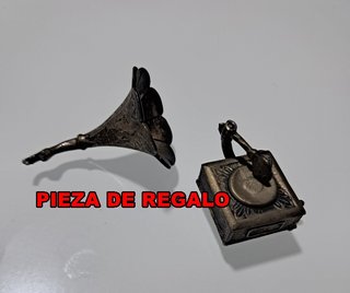 Lote 7 Miniaturas Metal Vintage - Años 80', Pátina