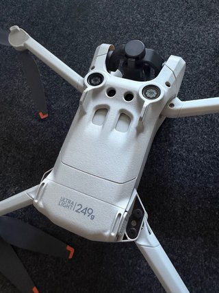 DJI Mini 3 Pro + DJI RC-N1 + Bag + 256GB SD