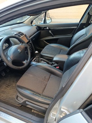 Peugeot 407 2011
