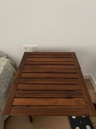 Mesa de terraza de madera