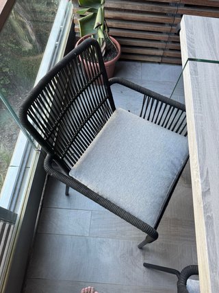 Mesa exterior madera y cristal + 4 sillas