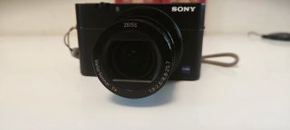 Sony RX100 V (DSC-RX100M5).