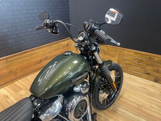 Harley-Davidson Street Bob 117