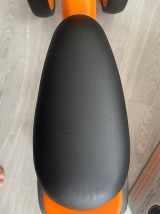 Bicicleta infantil 4 ruedas naranja