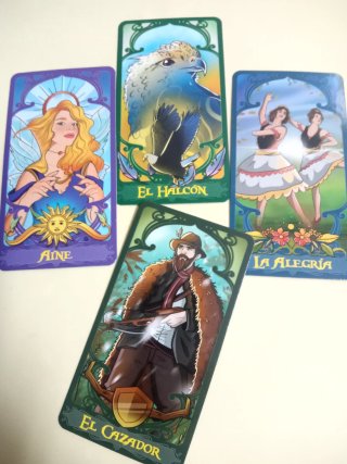 Oráculo Ocultismo Tikal con libro y cartas