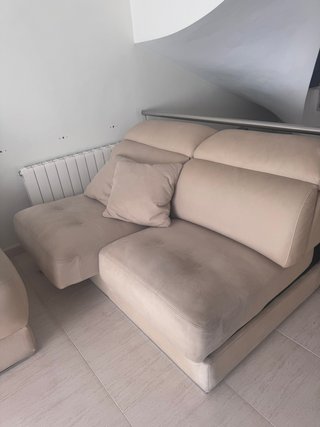 Sofá 2 plazas extensible beige