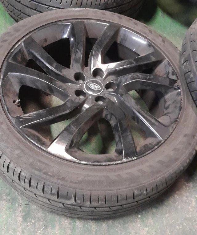 Llantas Land Rover Discovery III 20"