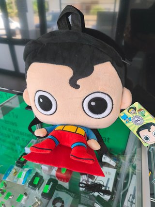 Mochila Peluche Superman DC Comics 32cm