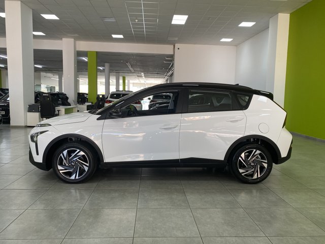 Hyundai BAYON Maxx 1.0 TGDI 101CV MHEV EL TOP!!!!!