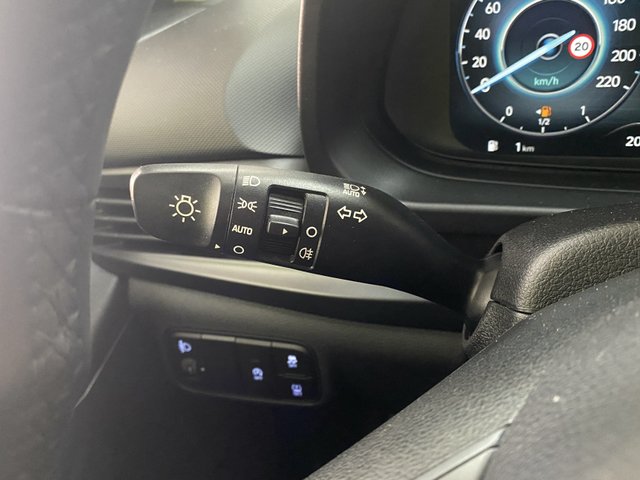 Hyundai BAYON Maxx 1.0 TGDI 101CV MHEV EL TOP!!!!!