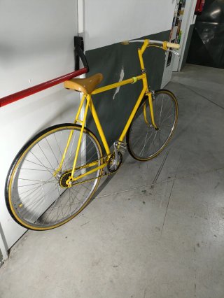 Bicicleta Fixie Amarilla Ligera 8kg Rueda 26