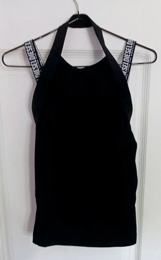 Top DIESEL negro con etiquetas
