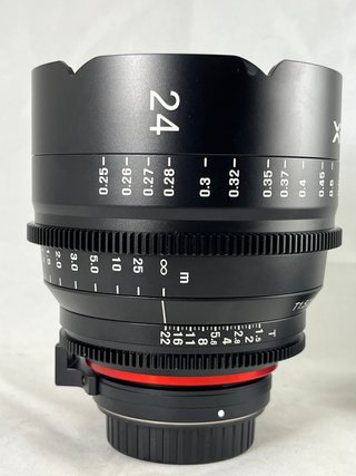 Objetivo de cine XEEN 24mm T1.5 montura Canon EF
