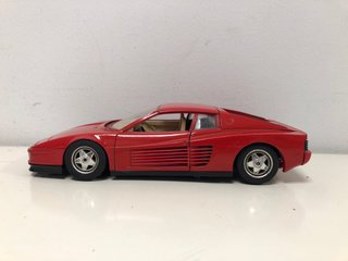 Lote Coches a Escala 1:18 y 1:24 (Defectuosos)