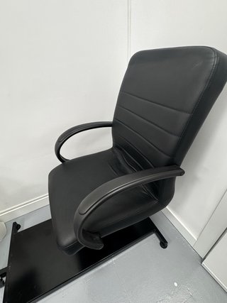 SILLON PEDICURA NUEVO