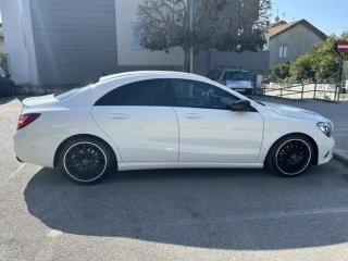 Mercedes-Benz Clase CLA 200